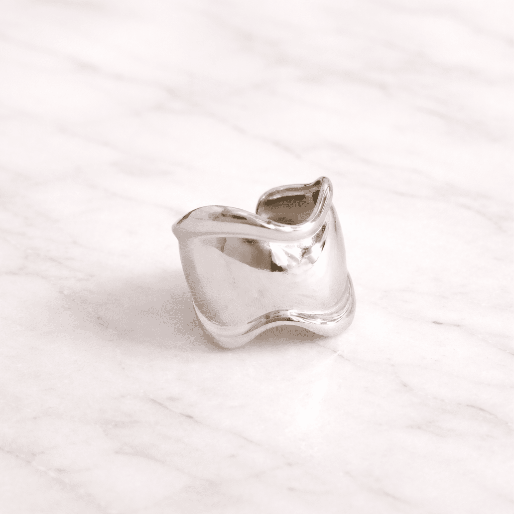 Bague Épaisse au Design Ondulé – Argent - Oboxe